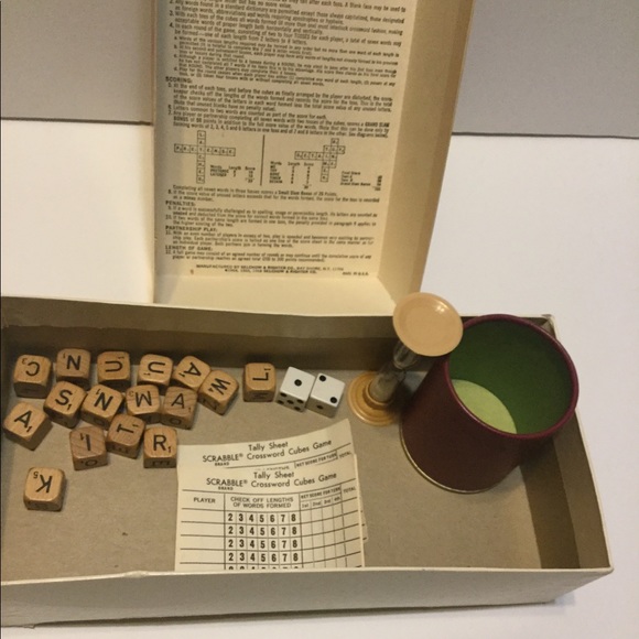 1968 Scrabble Crossword Cubes Game - Picture 4 of 6